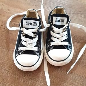 Kids converse shoes